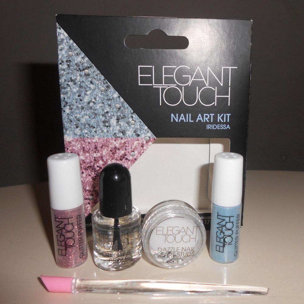 Elegant Touch Nail Art Kit Iridessa 5 Delig
